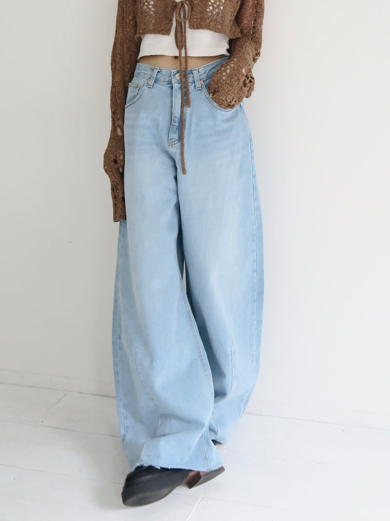 taf cutting denim