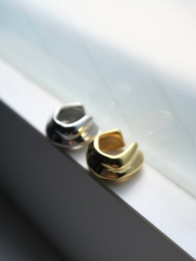 bumpy ear cuff