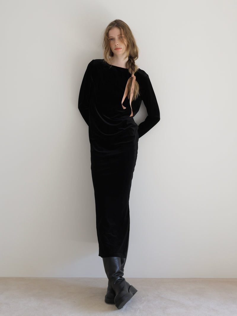 back ribbon velour dress