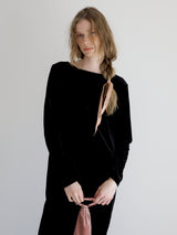 back ribbon velour dress