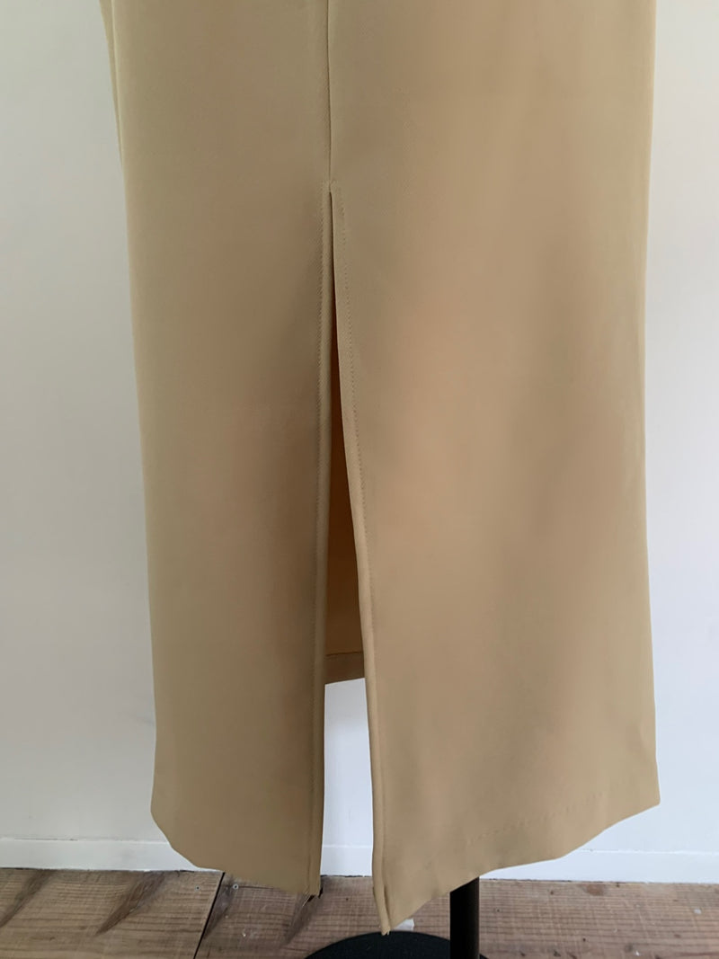 【阪急うめだ本店 POP UP】 straight maxi skirt（beige）