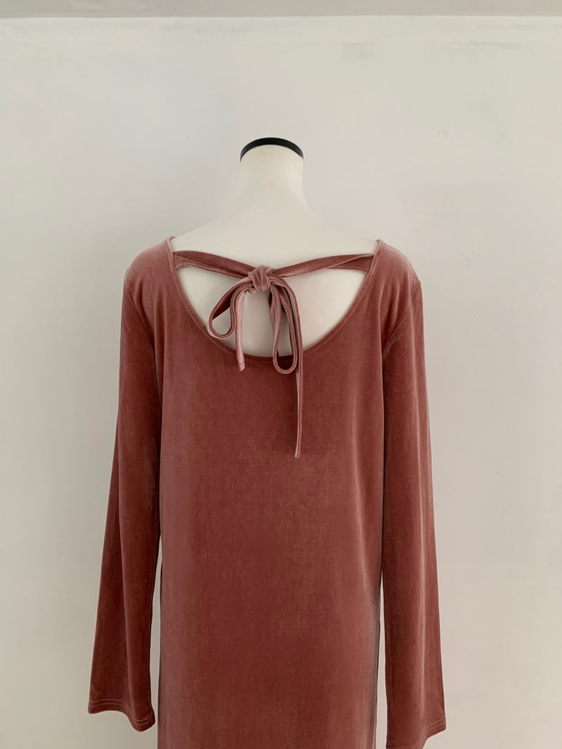 【阪急うめだ本店 POP UP】 back ribbon velour dress