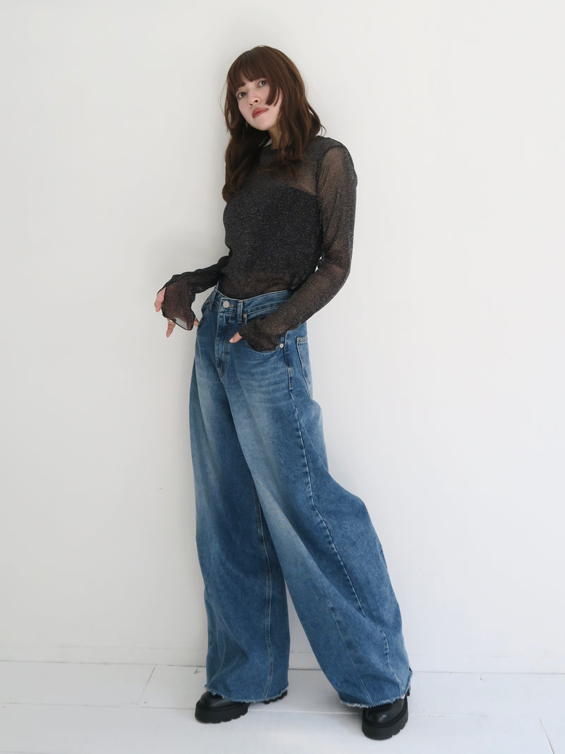 taf cutting denim