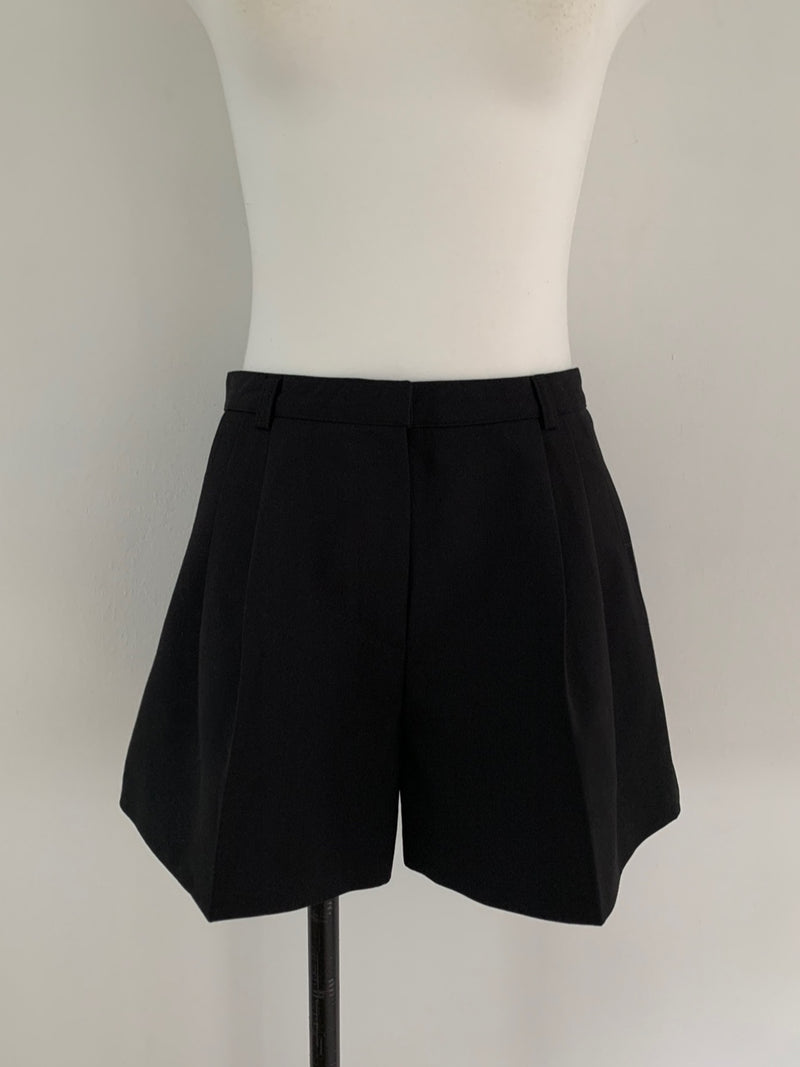 【阪急うめだ本店 POP UP】 tuck short pants（black）