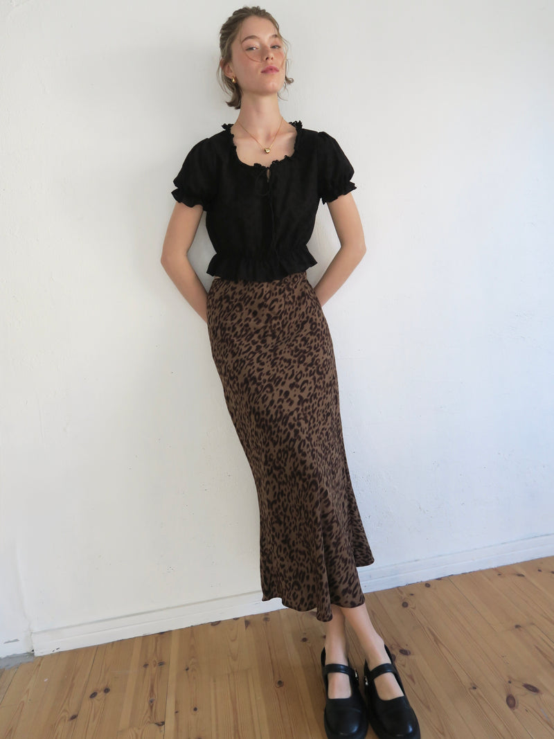 PUFF SLEEVE LACY BLOUSE
