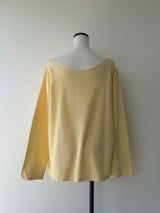 melty off shoulder knit